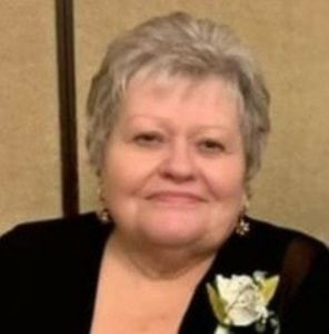 Meet your Posher, Lois